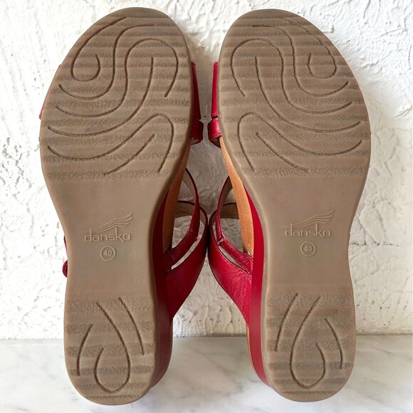 Dansko Ana Red Leather Open Back Wedge Sandals Adjustable Strap - Women's 40/9 - Picture 6 of 8
